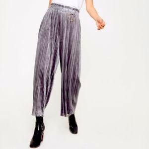 Navy blue velvet wide leg pleated pants